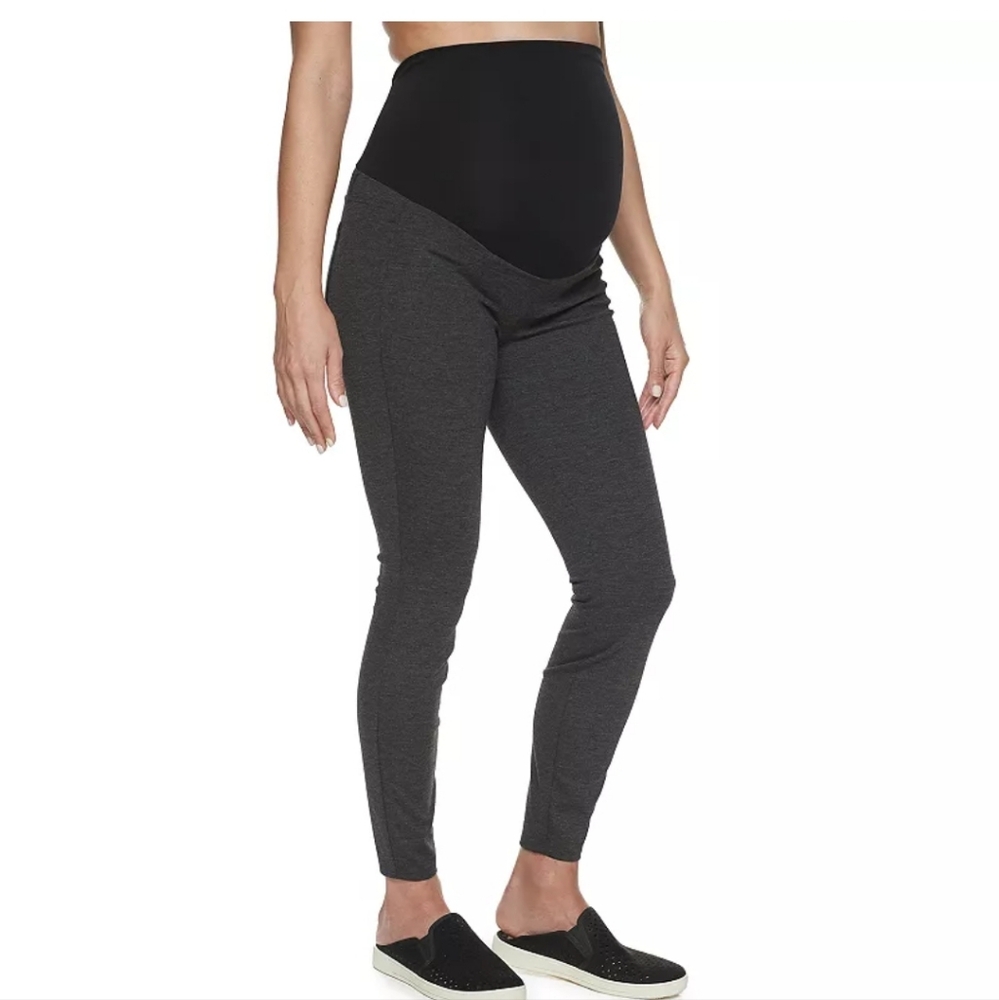 A. Glow maternity Ponte leggings